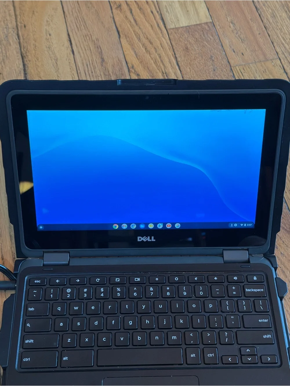 Dell  Inspiron Chromebook 11 3181 11.6 in. 4GB 16GB Notebook With Gumdrop Case
